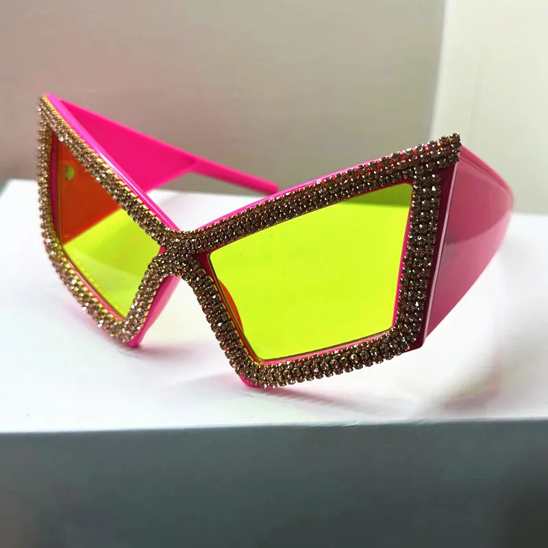 Diamant Quadrat Sonnenbrille Frauen Luxus Strass Großen Rahmen Sonnenbrille Weibliche Outdoor UV Schutz Kristall Damen Brillen – Detail 5