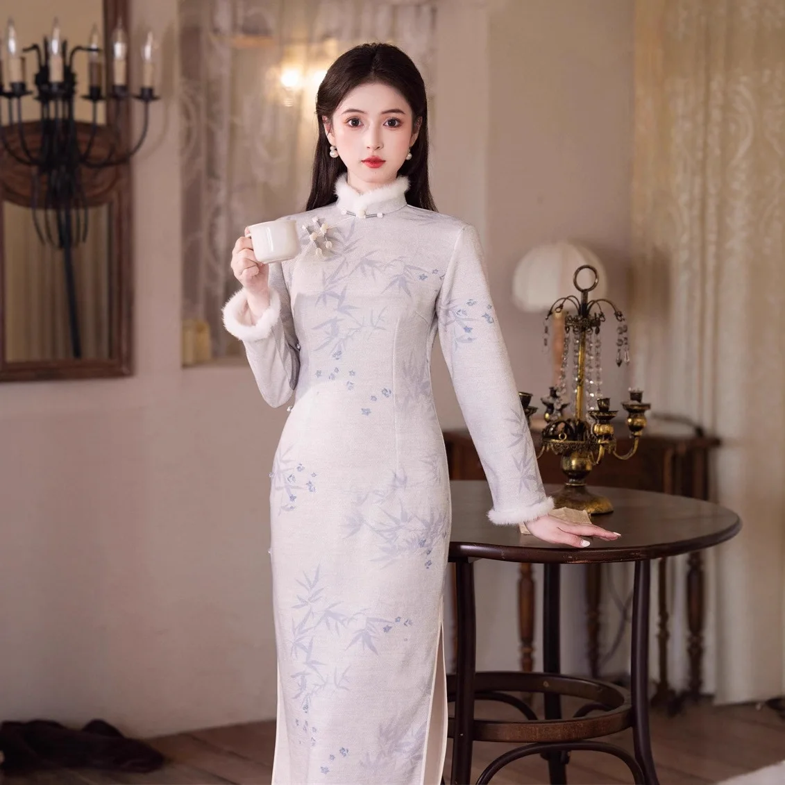 Yourqipao 2025 الشتاء الشنيل زائد المخملية سميكة طويلة تشيباو الوقوف طوق شيونغسام النمط الصيني فستان سهرة للنساء