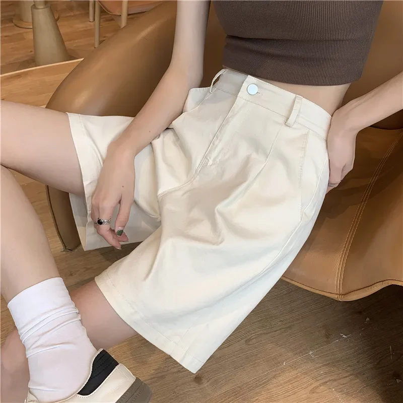 Women Korean Casual Buttons Bermuda Short High Waist Loose Straight Suit Short Pants Summer Women's Wide Leg Shorts with Belt