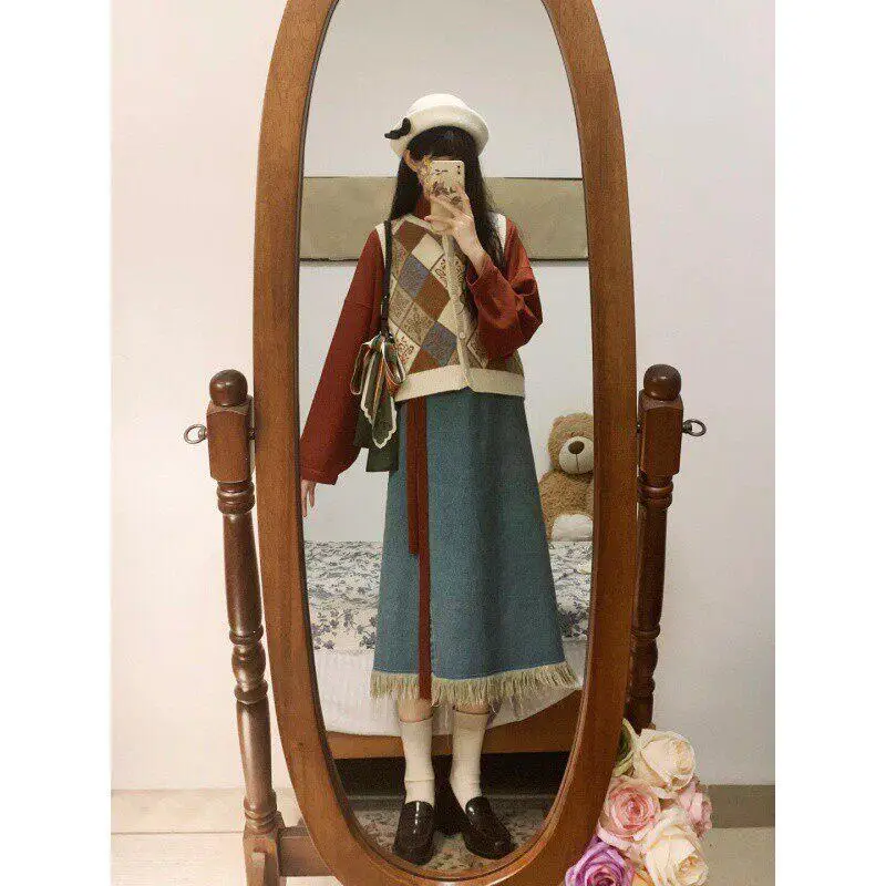 

New Chinese Style Women's Knitted Sweater Vest And Shirt Half-length Skirt Three-piece Set Vintage Diamond Pattern Spring Autumn