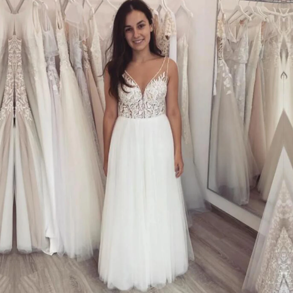 ZJ9349 V neck Vintage Lace Wedding Dresses Middle East and Europe New Fashion Backless Princess Wedding Dress For Women