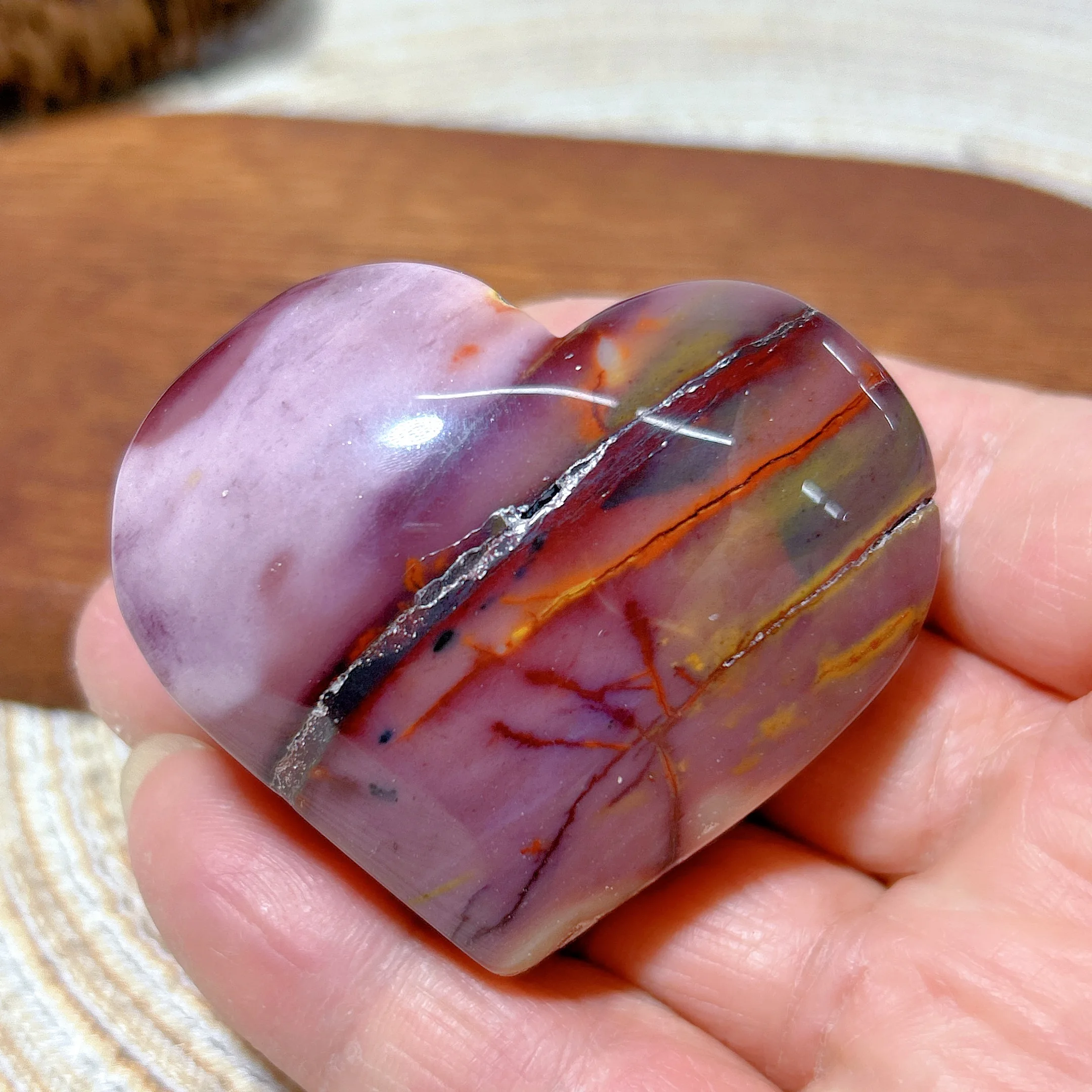 

Healing High Quality Natural Crystals Mookaite Heart Reiki crafts Painting Colorful Oval Gemstone Home Decorations Energy Gift