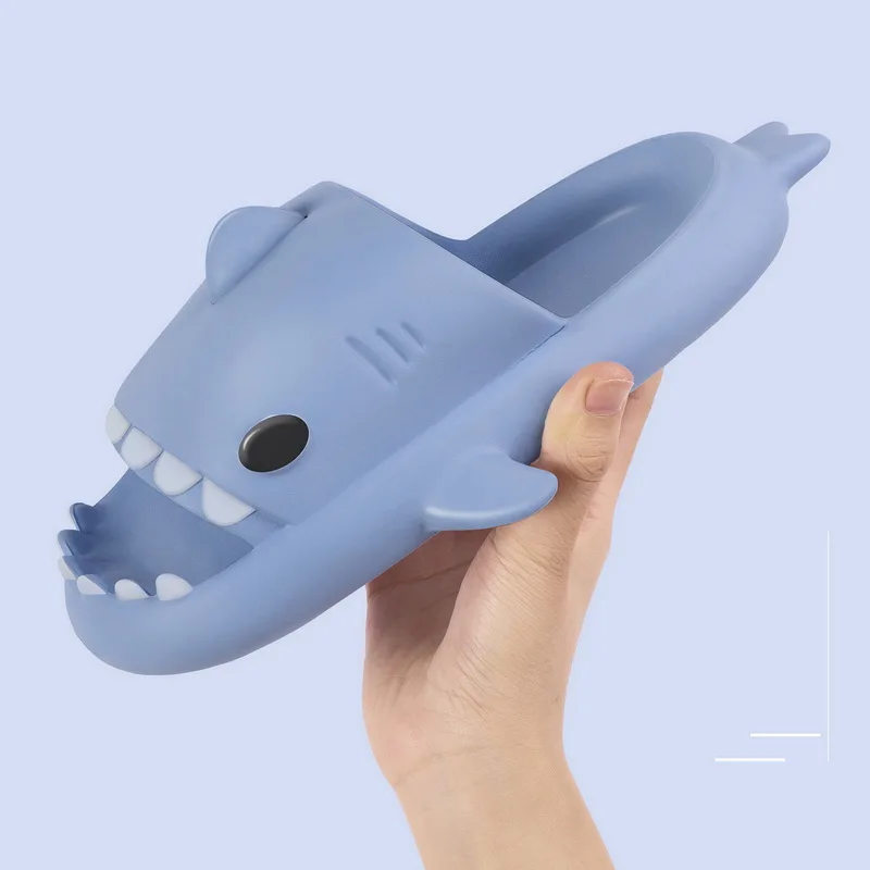 Chinelos Litfun-Shark para crianças, sapatos de praia com fundo macio EVA, sandálias de banheiro dos desenhos animados, chinelos domésticos antiderrapantes para crianças, conforto bonito