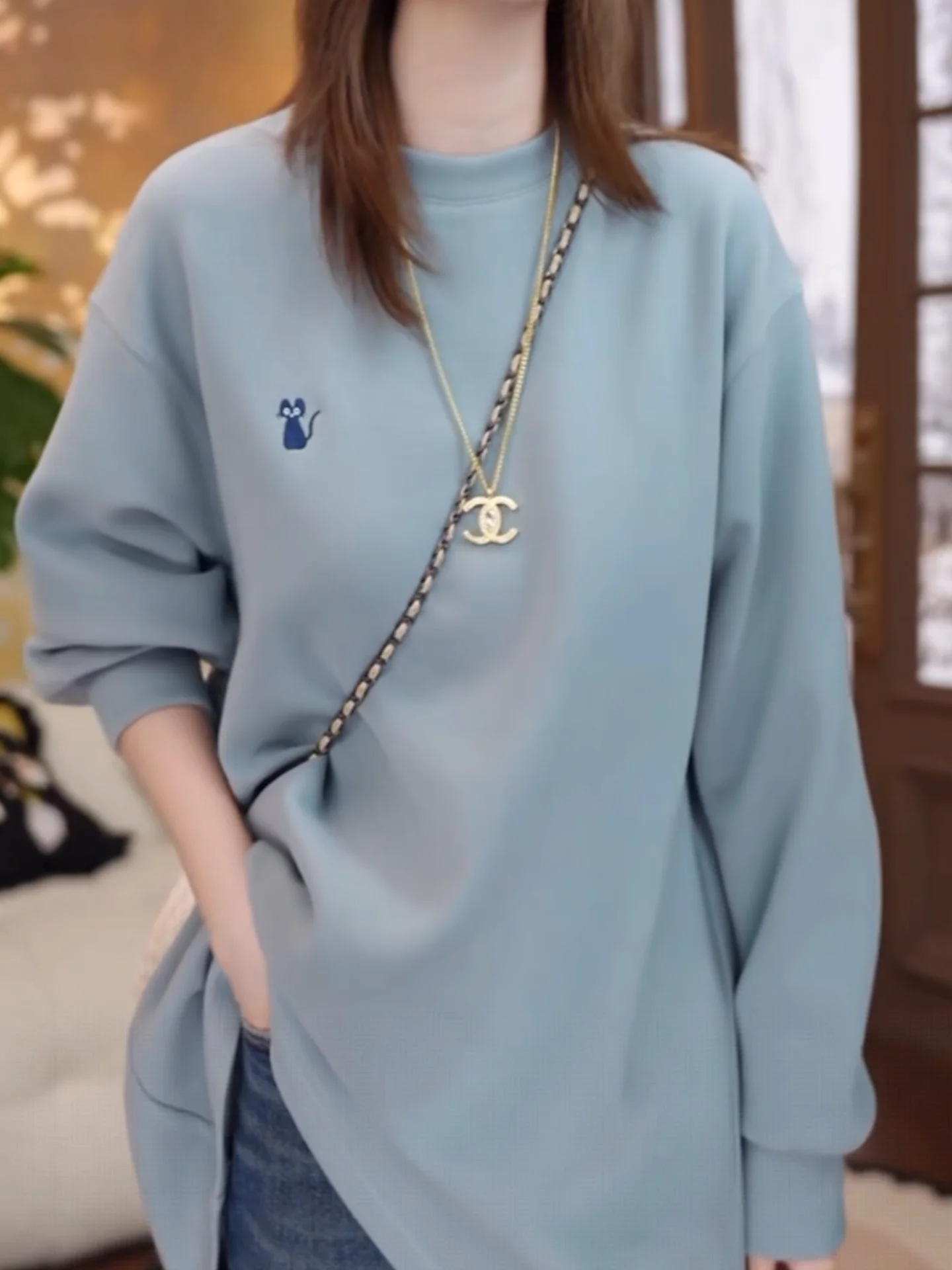 

Свободный длинный свитшот Sve, женский повседневный круглый топ средней длины премиум-класса, простой удобный топ премиум-класса