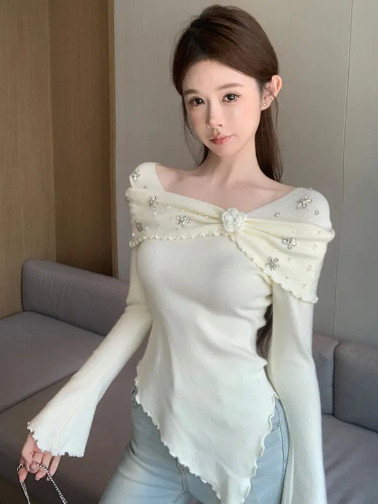 

Korean Design Heavy Embellished Diamond Flower Long Sleeve Knitted Sweater Autumn Winter Slim Fit Elegant High End Top for Women