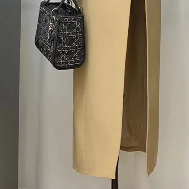 Trench da donna kaki con risvolto primavera autunno 2025 Nuovo stile con fibbia a doppia fila Trench da donna di moda di alta qualità soprabito 642