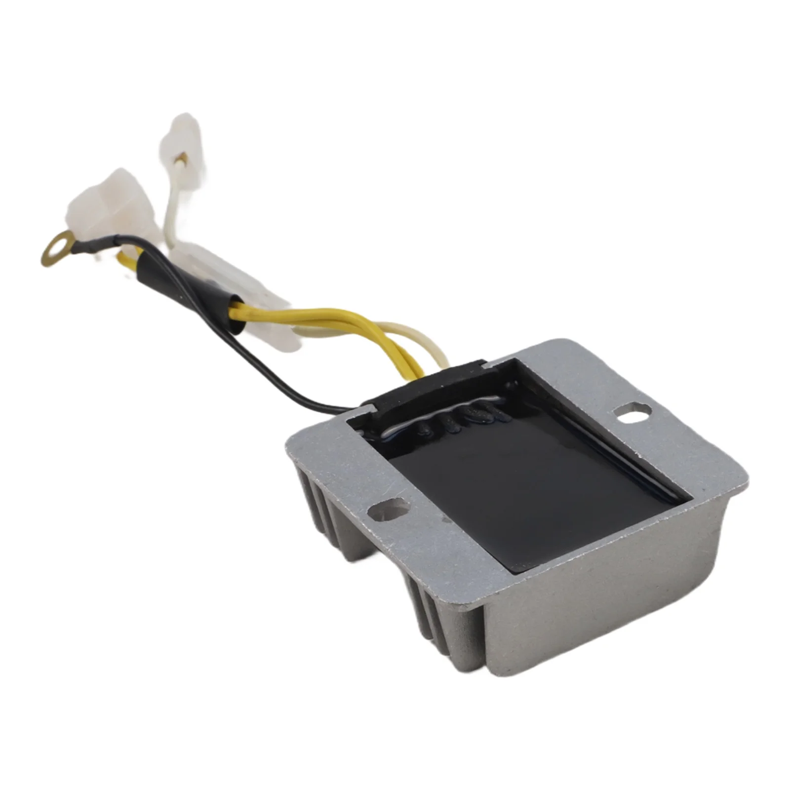 Voltage Regulator 5KW DC12V for Generator Engine with 4 Wire Setup Suitable for Single Phase Voltage Stabilizing Tasks