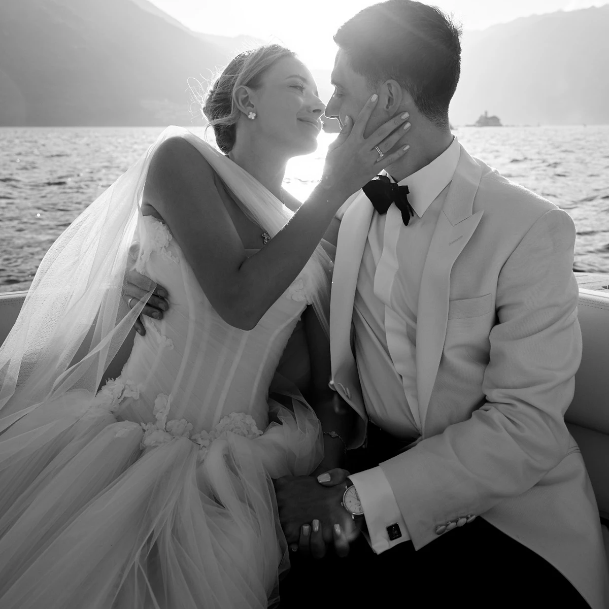 Drape Strapless Puffy Wedding Dress With Long Tulle Scarf Boned Ruched 3D Rosette Flowers Customized Plus Size Bridal Gowns