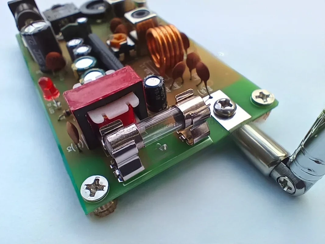Short Wave Micro Power Radio Transmitter Panel Kit Electronic Production of Campus Broadcast SW Radio AM