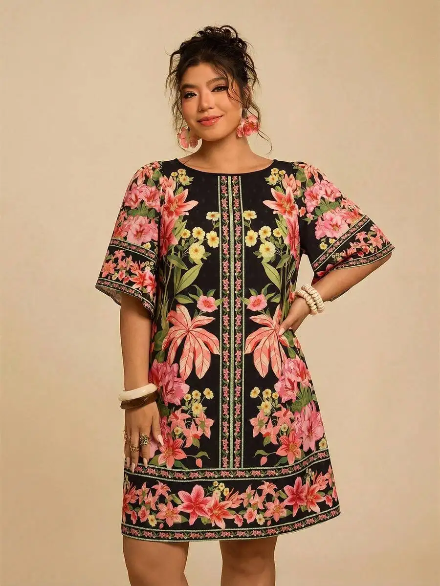 

Plus Size Women Bohemian Floral Print Loose Fit Round Neck Short Sleeve Casual Dress