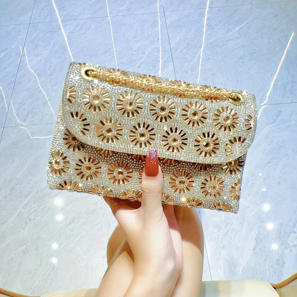

Women Cltuches Phone Wallet Wedding Handbag Fashion Crystals Diamonds Evening Bag Party Crossbody Purse