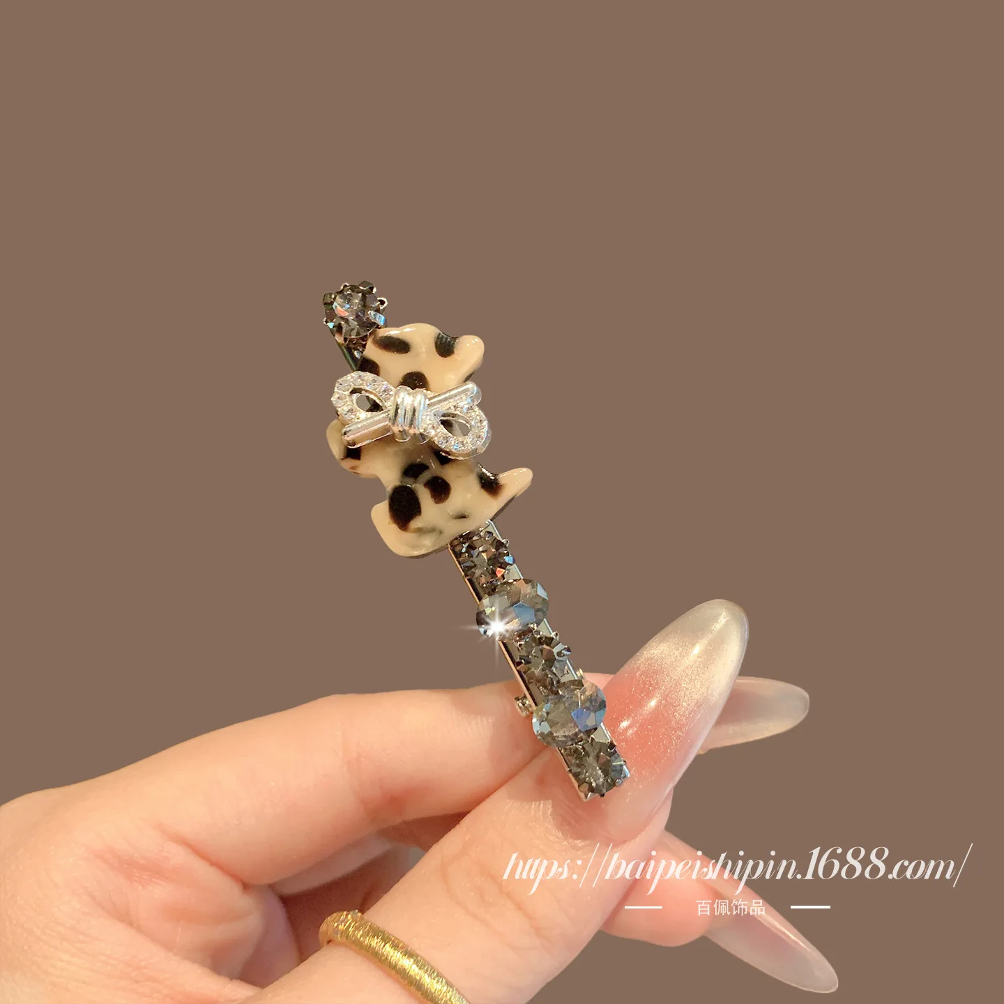 1pc 2026 New Fashion Crystal Leopard Flower Duckbill Clip Korean Vintage Side Hair Grips for Women Premium Versatile