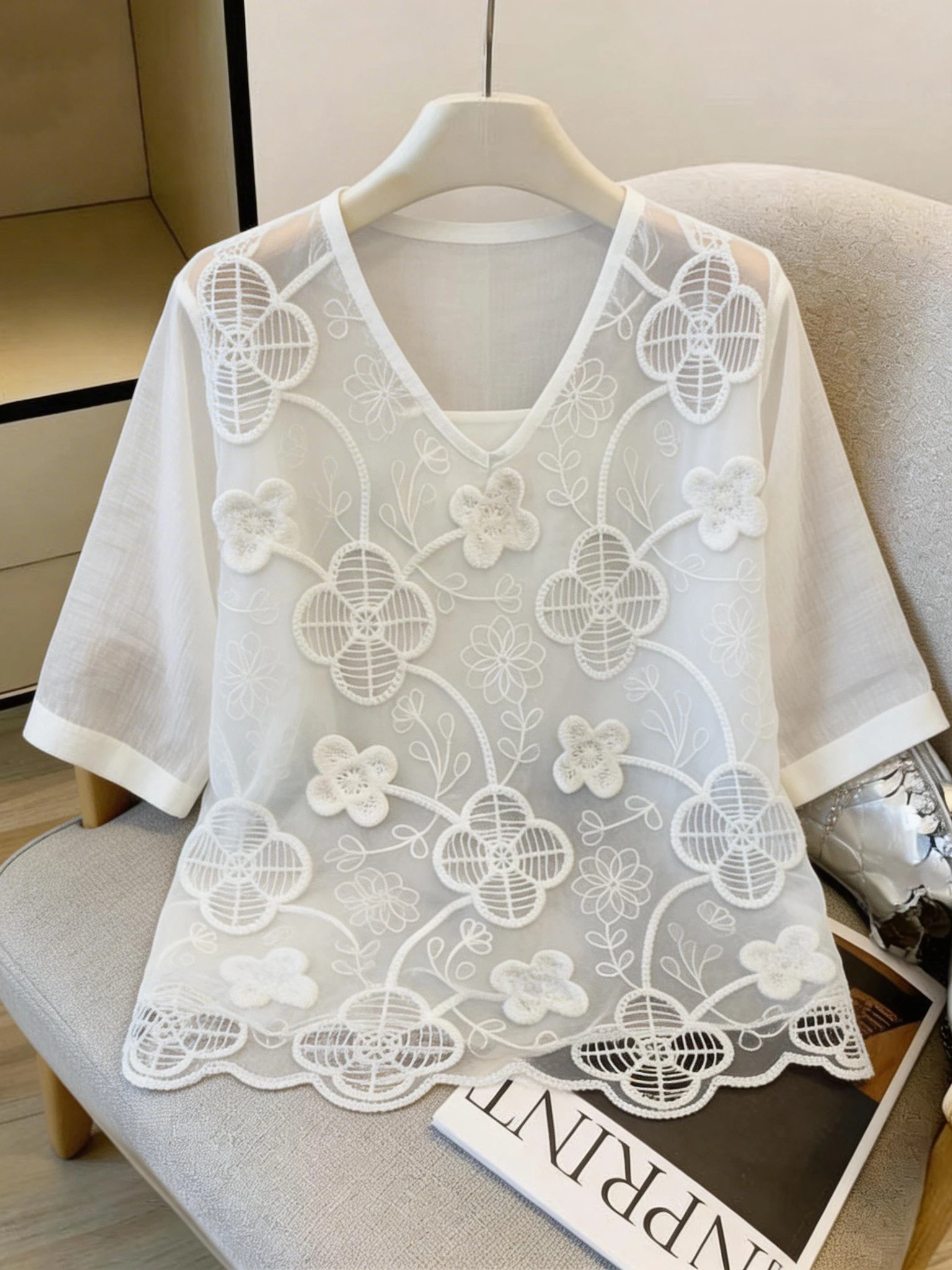 

V-Neck Hollow out Short Sleeve Women's Shirt Spring Summer New Style plus Size Big MM Chiffon Top Korean Style Loose Fit