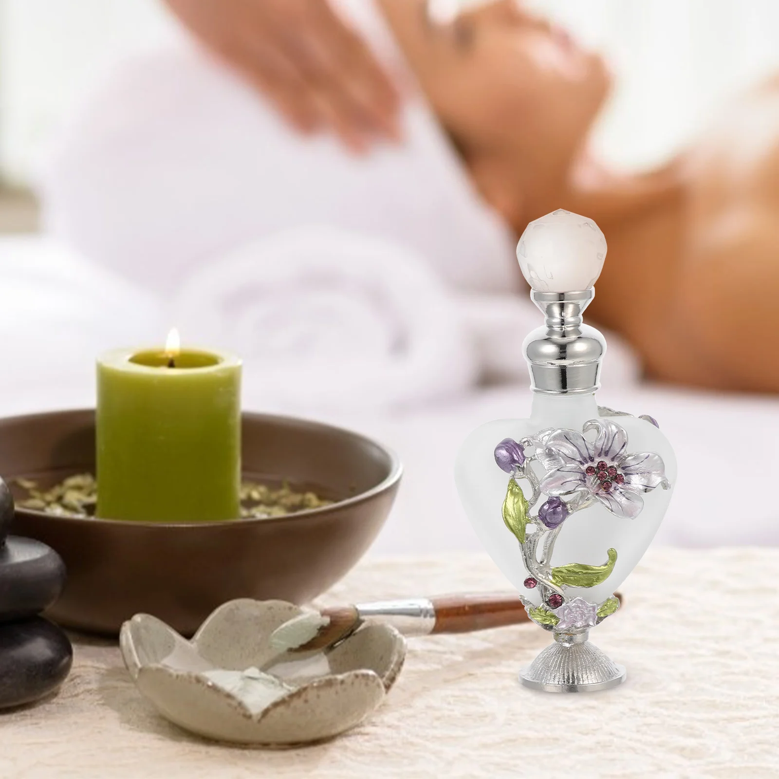 シックで繊細なエッセンシャルオイルボトル香水ガラス装飾多目的デスクトップデコレーションポータブル香水ボトルデコレーション