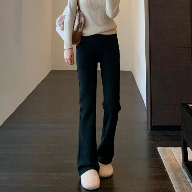 سراويل نسائية صغيرة متوهجة من الصوف لعام 2025 سراويل خريف وشتاء كلاسيكية متعددة الاستخدامات سراويل نسائية عالية الخصر للتخسيس سراويل سوداء