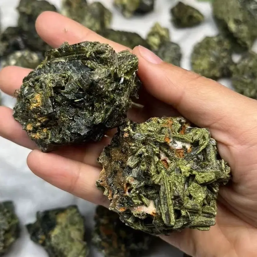 Natural Green Tourmaline Raw Stone Mineral Specimen Gemstones Healing  Collect Reiki Crystals Rock Stones 1pc