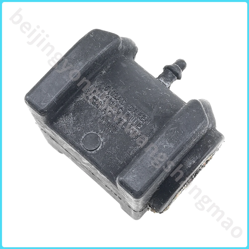 Picture 5: For Jeep compass/sptriot and dodge caliber Patriot Rubber sleeve (front stabilizer bar) 2007-2017 05105103AC 5105103AC