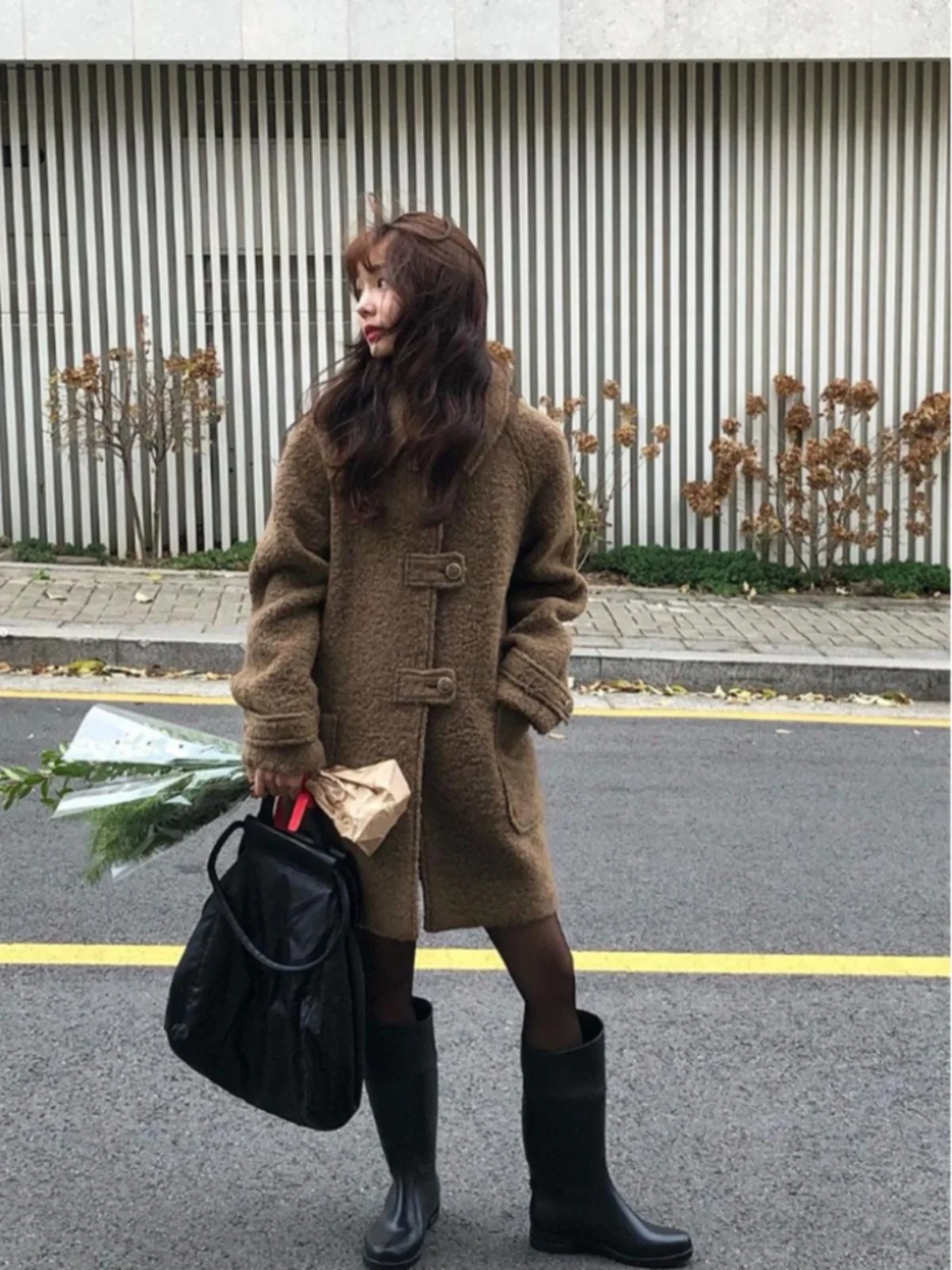 Vintage Wool Alpaca Coat Medium Length Stand Collar Trench Coat Female Commute Style Pure E-commerce Sales Winter 2024