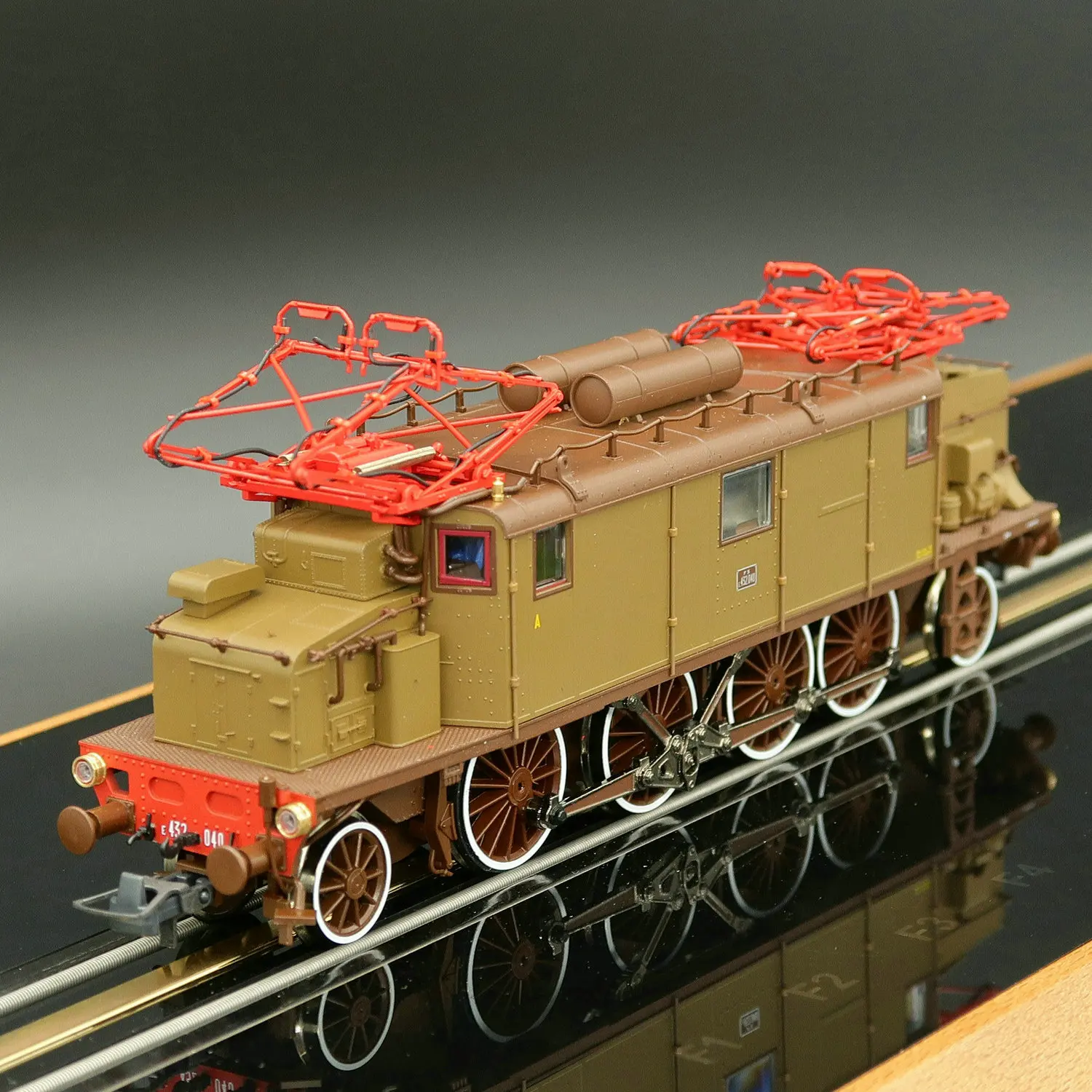 ROCO Train Model HO Type 1/87 70467 Italian FS Three E432 Electric Locomotive Digital Sound Railcar Toy