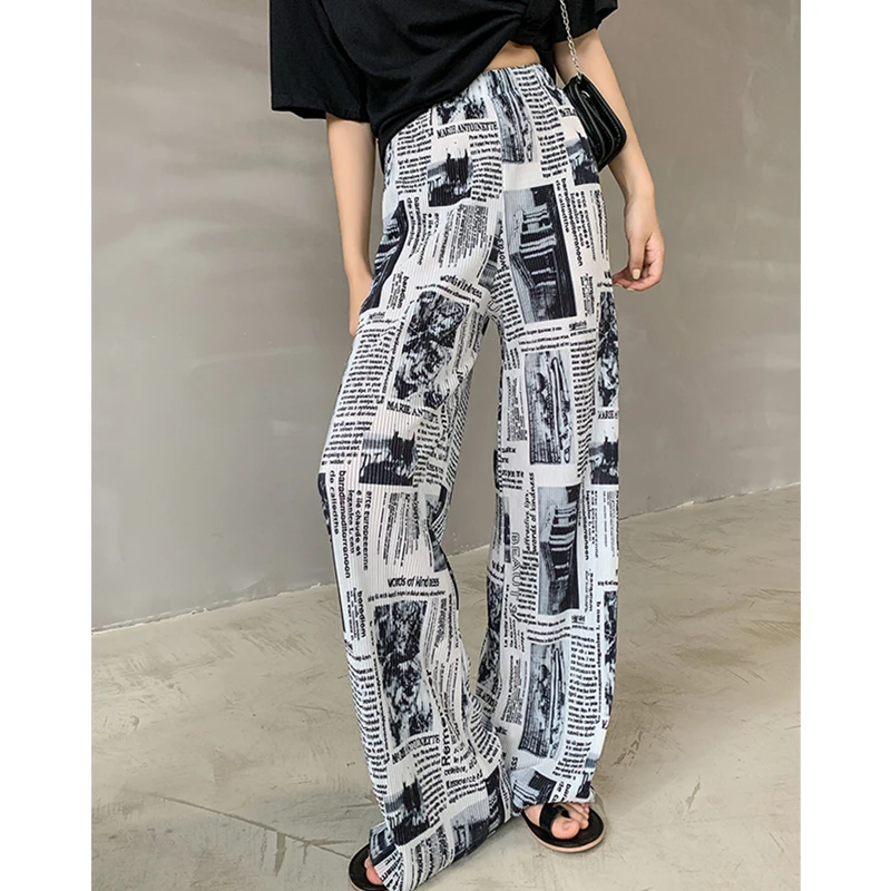 

Autumn New Fashion Loose Leisure Women's Clothing Black And White Contrast Color Newspaper Printing High Waist Wide Leg Trouser