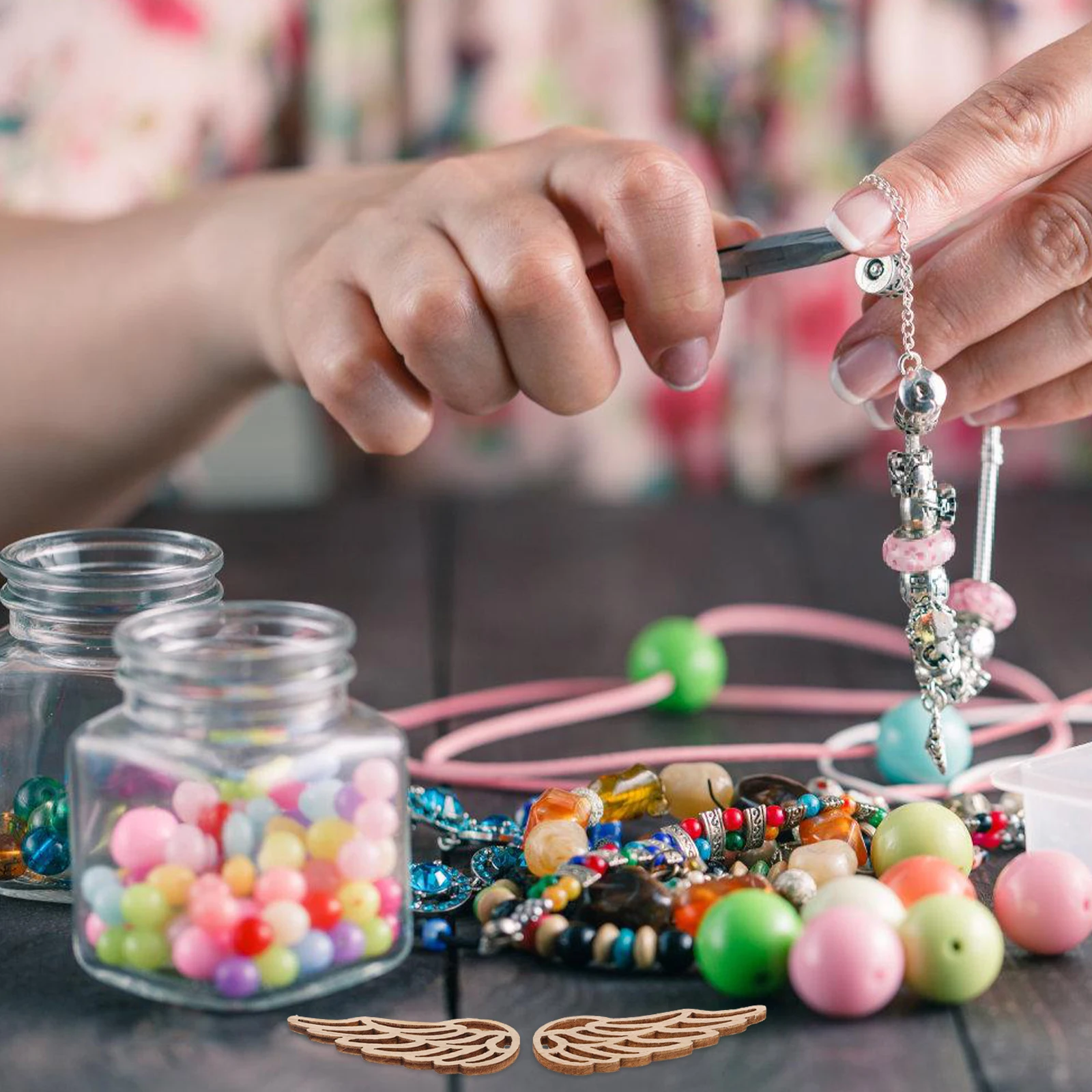 

50pcs Natural Wood Angel Wings Cutouts Unfinished Wooden Slices No Hole Design For Diy Craft Projects Handicraft Supplies Wood