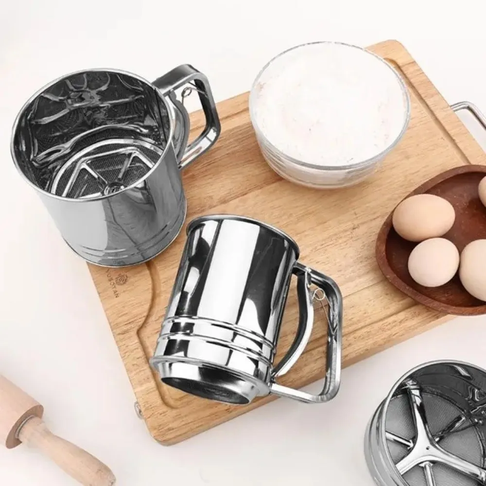 Portable Stainless Steel Flour Sieve Cup Handheld Hand-Screened Mesh Sieve Baking Sieve Strainer Baking Tool