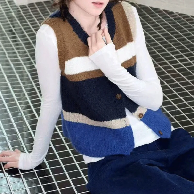 

Однобортный свободный кардиган без рукавов с круглым вырезом для женщин, осень 2023, новая уличная одежда, повседневный вязаный жилет в полоску контрастного цвета