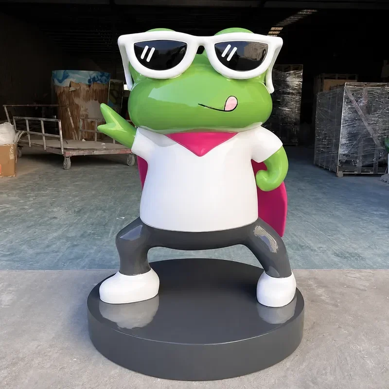 Large Bullfrog Sculpture Ornament for Hot Pot Restaurant Bar Shopping Mall Decor Creative Frog Statue Photo Prop Display