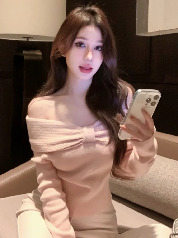 

Pure Desire Spicy Girl Knot One Shoulder Women's Spring High-End Knitted Sweater Inner Wear Pink Shoulder Baring