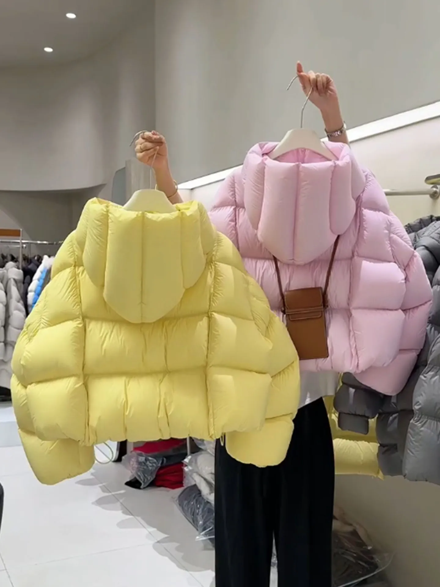 Koreanische Sle ort Puffer Jaet frauen Faionable Flauschigen Mantel Winter Thi Oberbekleidung Hohe Taille Lange Sve Farbe