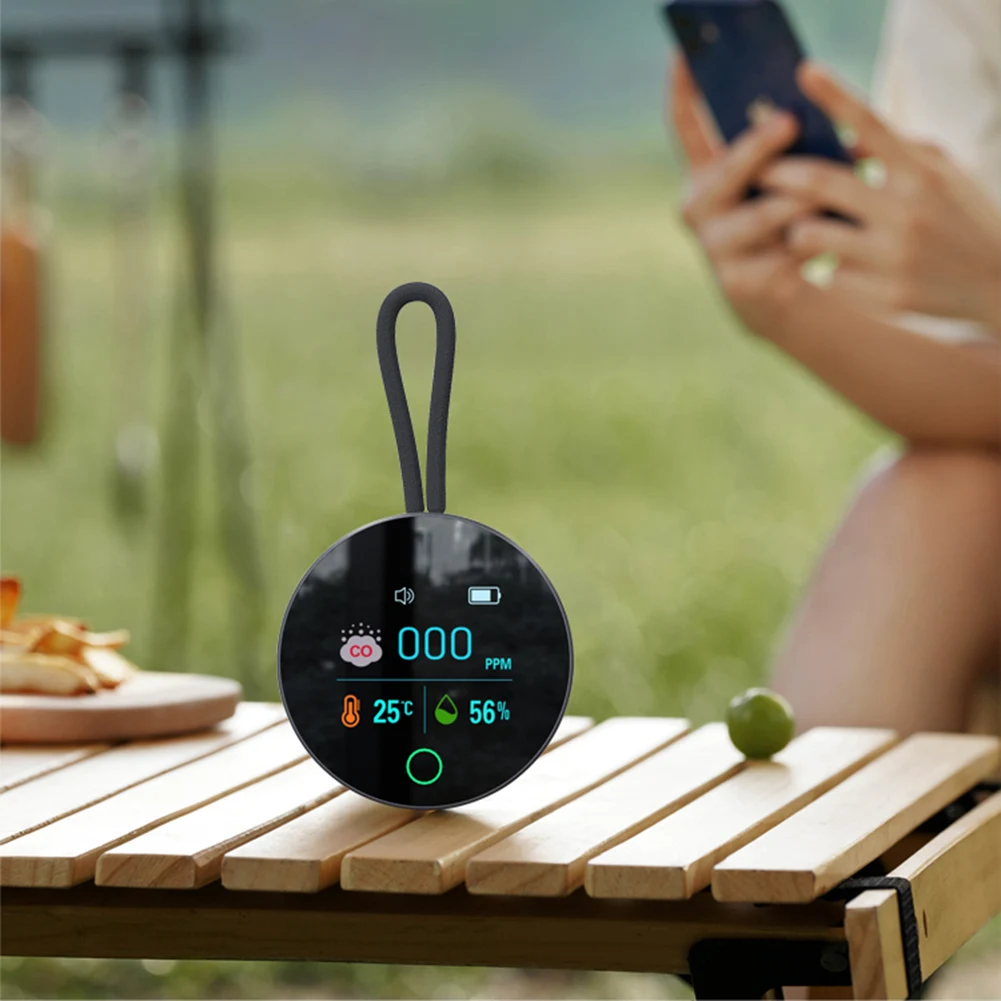 

3 In 1 Carbon Monoxide Detector with Magnetic Suction Portable Gas Detector CO Temperature Humidity Detector for Indoor Outdoor