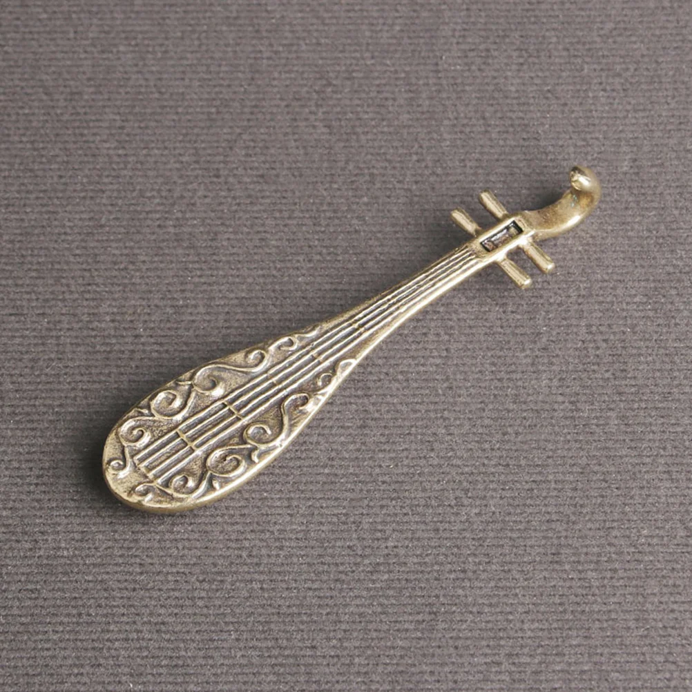 

Exquisite Copper Pipa Decoration Delicate Mini Lute Design for Indoor Space Accent Vintage Style Cultural Art Sculpture Home
