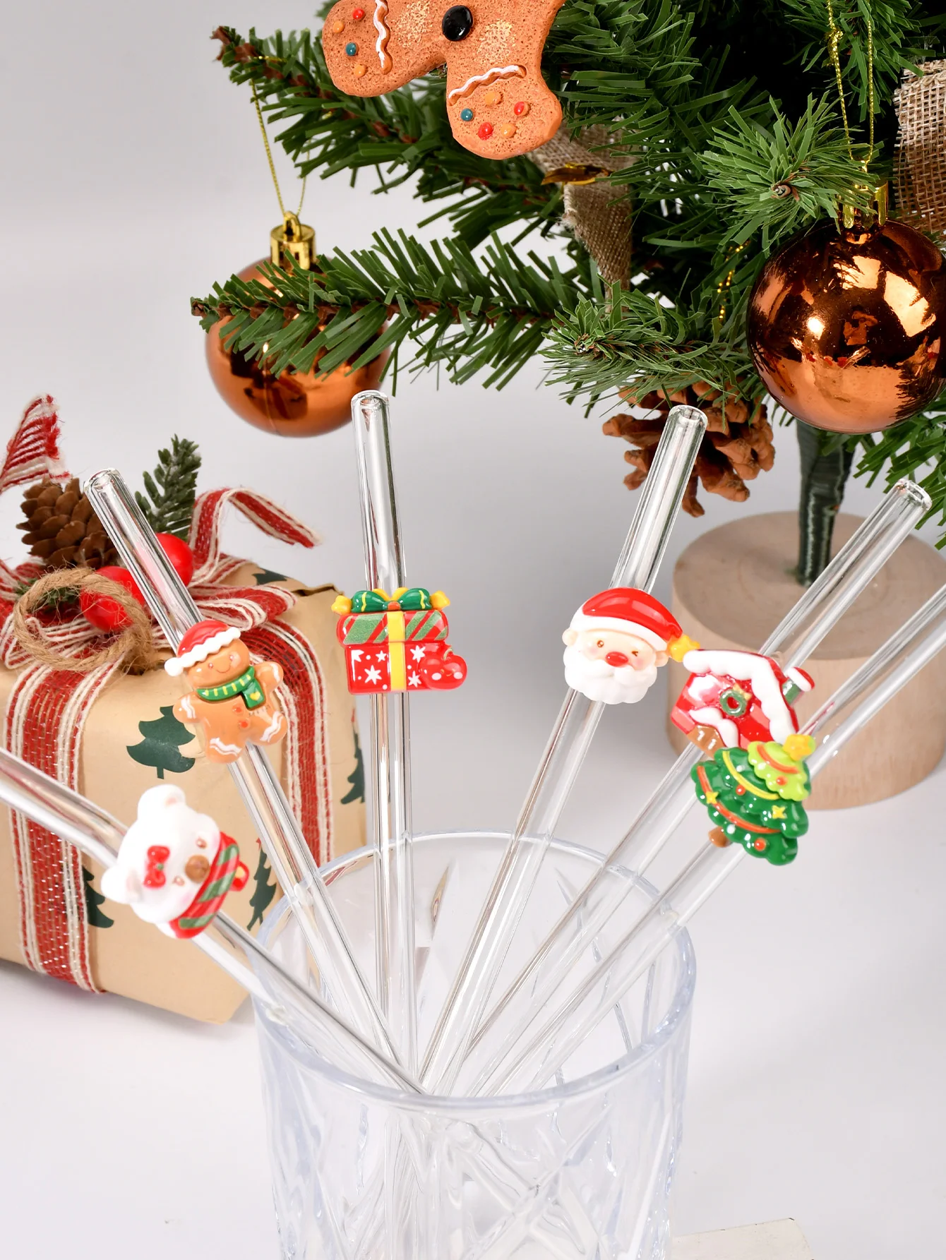 1/6PCS Fashion Glass Straw Set | 6 Christmas Designs | for Cocktail, Boba, Iced Drinks | Party, Wedding, Bar & Home Decor