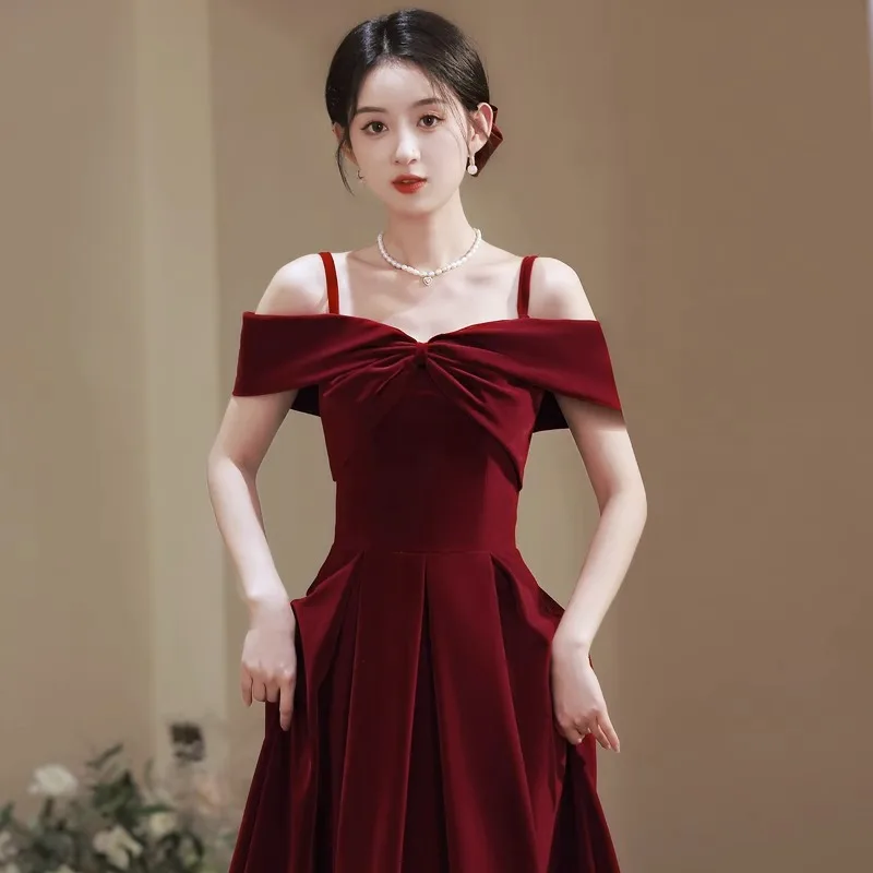 

Red toast suit2025New Bridal Small Engagement Dress Back-to-Door High-Grade Evening Dress Women Banquet