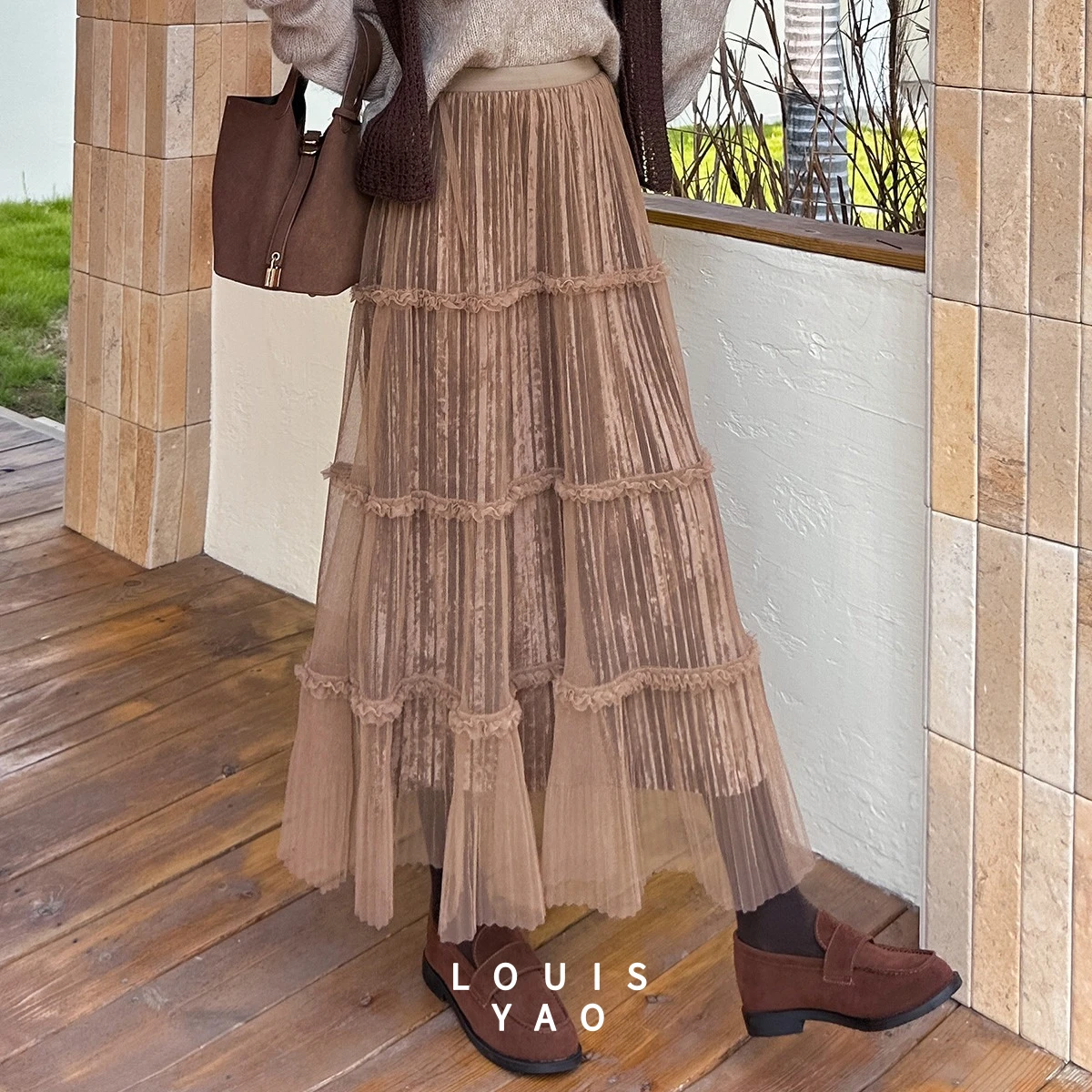 LOUIS YAO Exquisite A-Line Skirt 2026 Winter Bottoms Sophisticated Premium Texture Pleated Hem Fairycore Women's Mesh Skirt