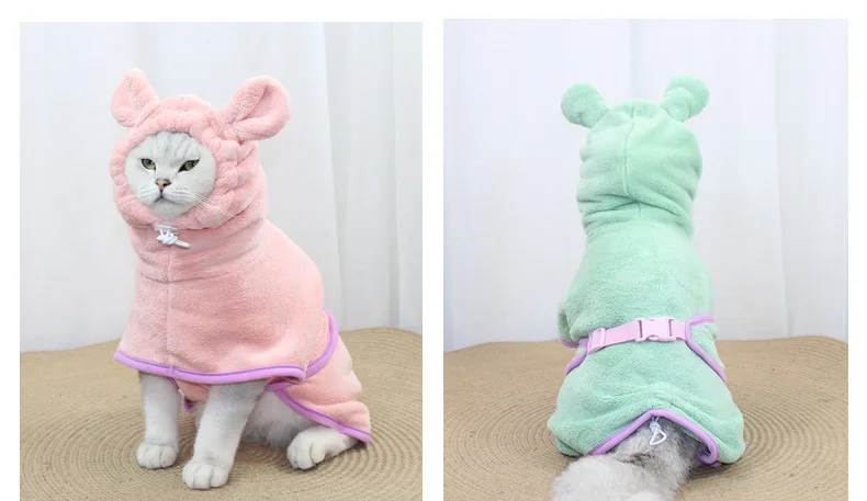 Bathrobe for Dogs Super Absorbent Fast Drying Hooded Cute Pet Bathrobe Towel for Cats Dogs Adjustable Microfiber Coat Corgi Pugs