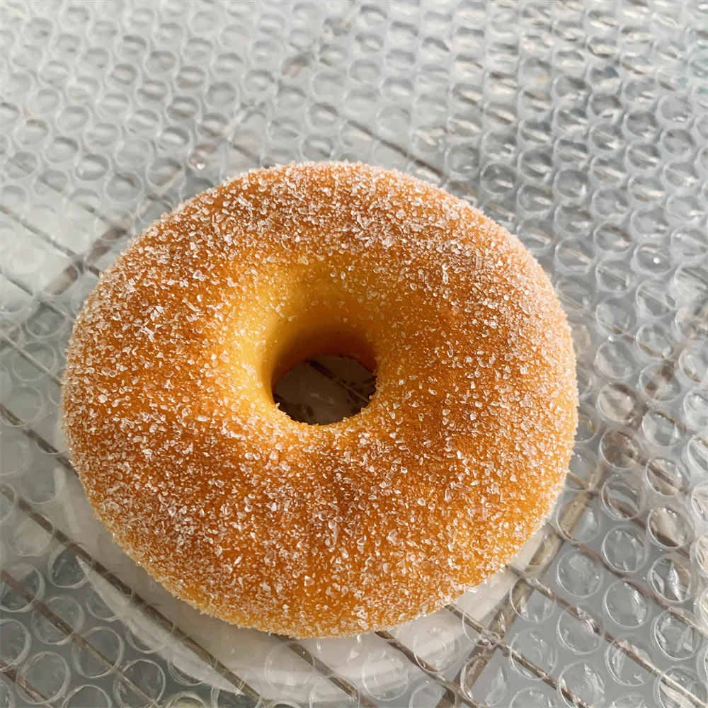 4.1inch Large Baked Doughnuts Recipe Soft Deliciously Pearlescent Cinnamon Sugar Coating Handmade Snack Original Brunch Donut