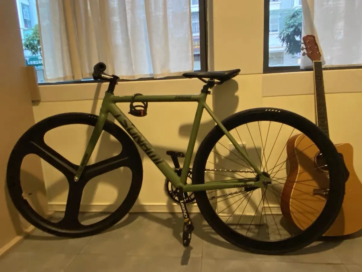 ピスト固定ギアバイク津波トラックシングルスピードレーシング自転車