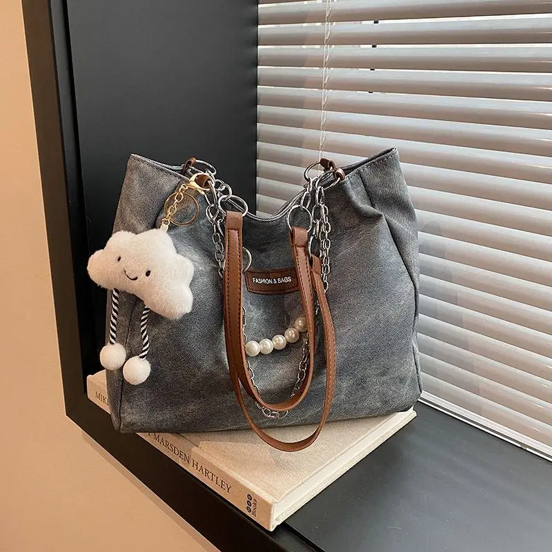 

Женская вместительная сумка-тоут на одно плечо, модная городская сумка из искусственной кожи с застежкой-молнией, в стиле хобо, трендовая модель