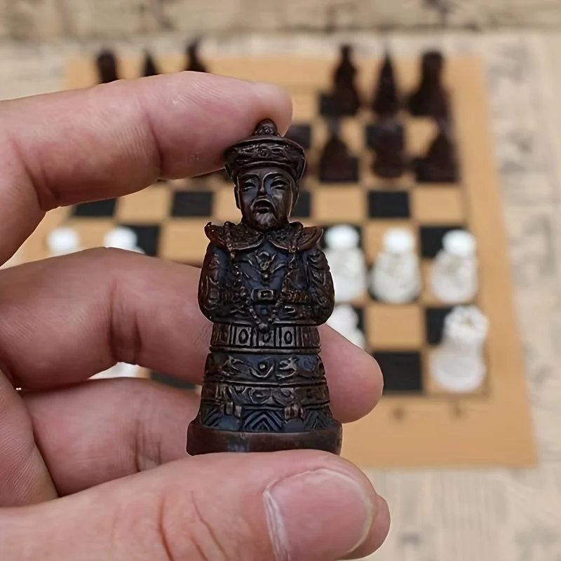 مجموعة الشطرنج الرجعية مع لوحة ثلاثية الأبعاد قطع الراتنج محفورة تمثال الجندي لعبة استراتيجية كلاسيكية هدايا عيد الميلاد مجموعة الشطرنج الدولية