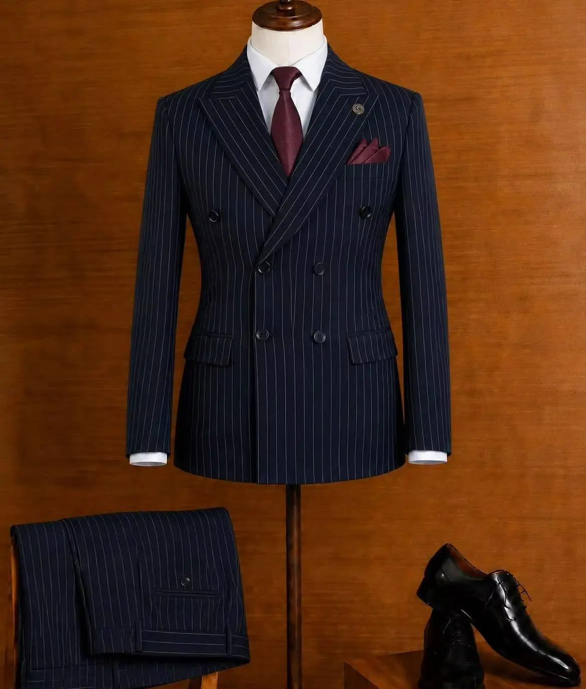 Men Double Breasted Pinstripe Suit 2 Pieces Peak Lapel Blazer With Matching Trousers Vintage British Formal Wedding Customized