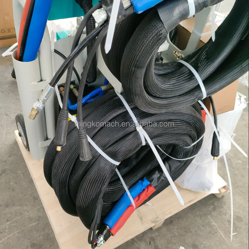 PU Foaming Polyurethane Pipe and Polyurea Heated Hose for Chemical Insulation