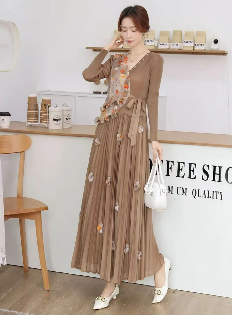 A-Line Midi Dr مع طباعة خشبية مطوية، زخرفة خرزية، زخرفة زهور ثلاثية الأبعاد للنساء Ele Ci...