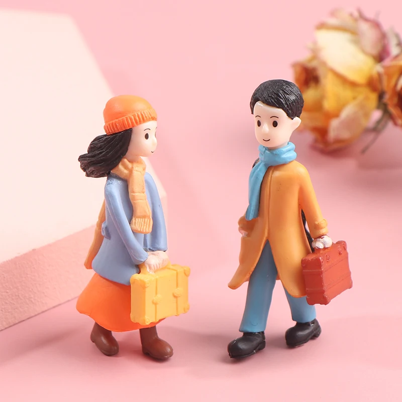 1Set Mini Cute Figurines Miniature Couple Accessories For Lover Wedding Gift Miniature Landscape Ornaments Doll House Decoration