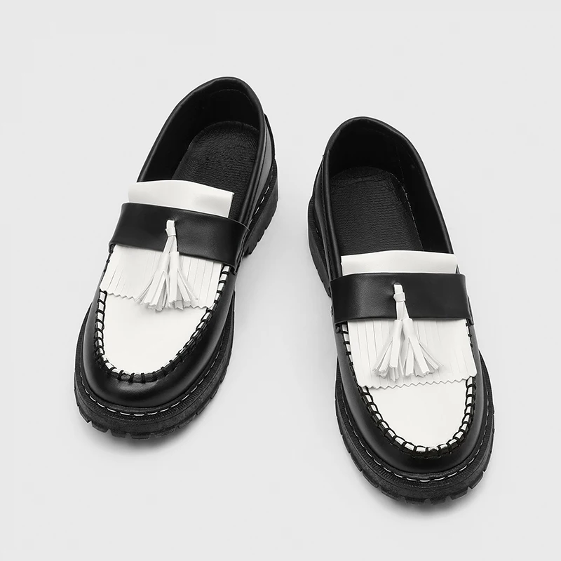 

Весенние и летние мужские туфли — это нишевая, модная и удобная в носке обувь. Это повседневная, универсальная и модная обувь для женщин.