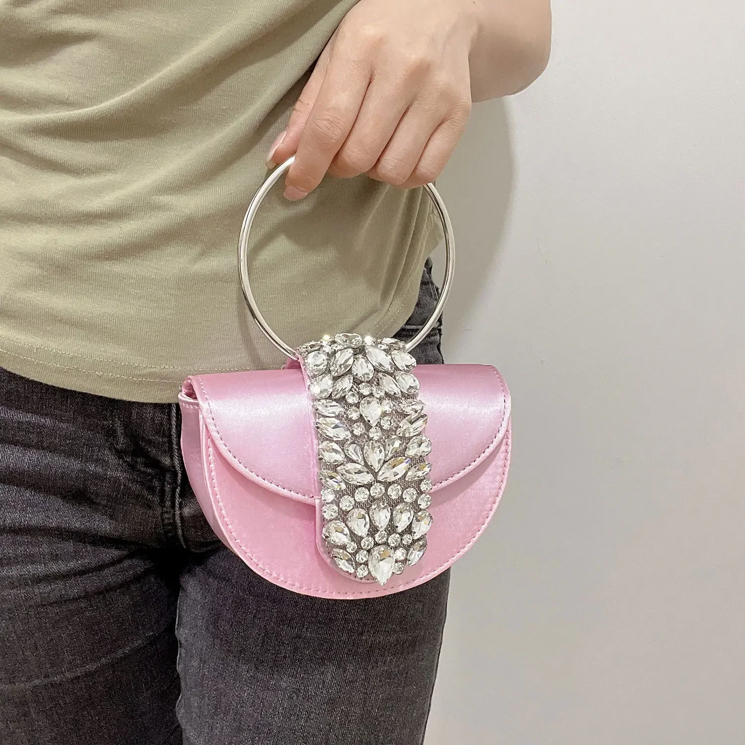 Shiny Rhinestone Half Round Satin Bags Women Elegant Boutique Metal Ring Handle Evening Clutch Purses And Handbags Wedding Party