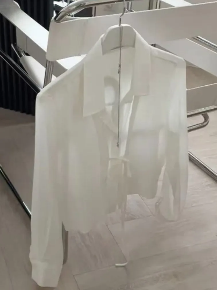 White irt Women's Spring New Small Design Sense Fake Two-Piece Belted irt Age-Defng Long Sve Top Korean Sle High W...