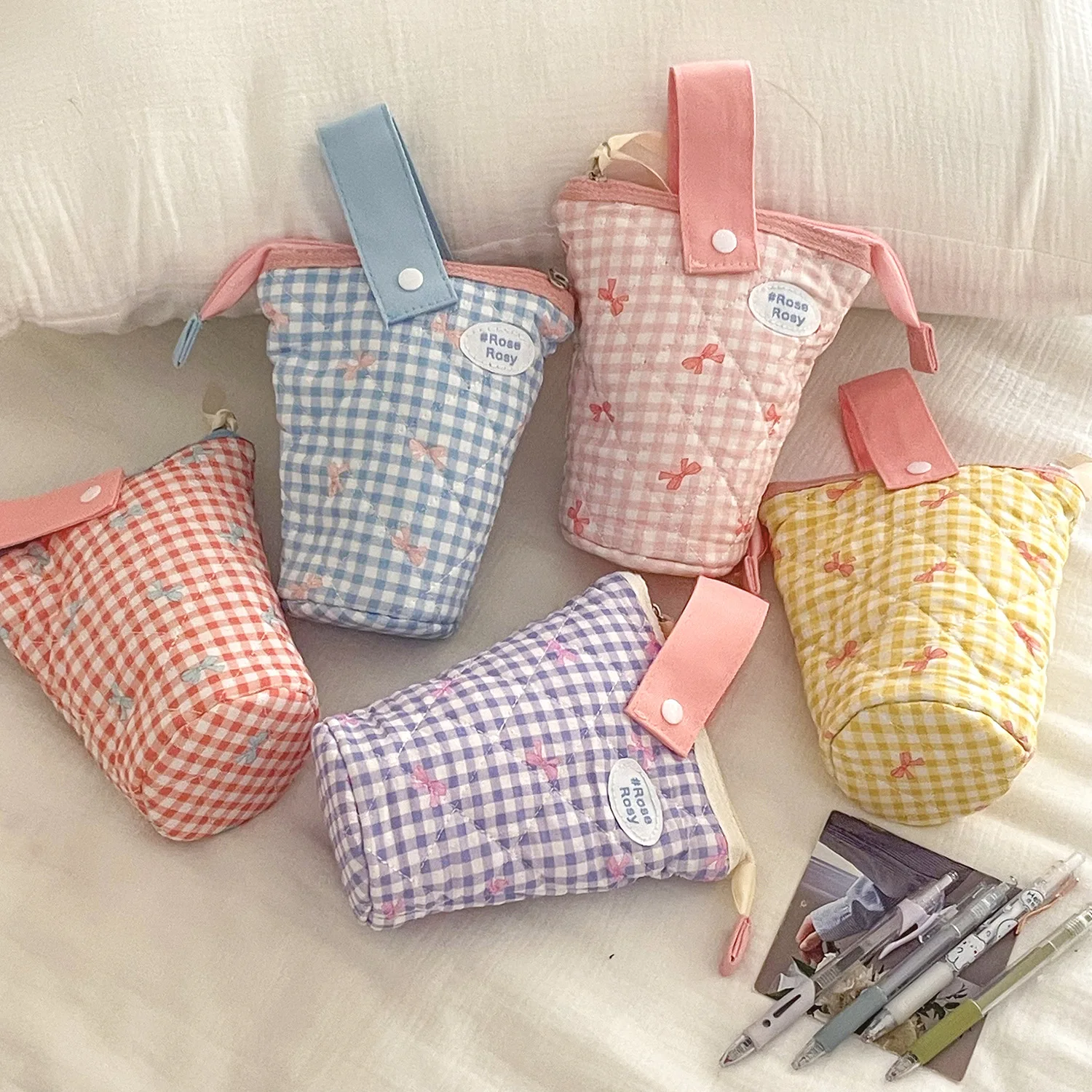 Cross-Border Plaid Bowknot Cylinder Pencil Case Dopamine Color-Block Vertical Flip Pen Holder Student Portable High-Value