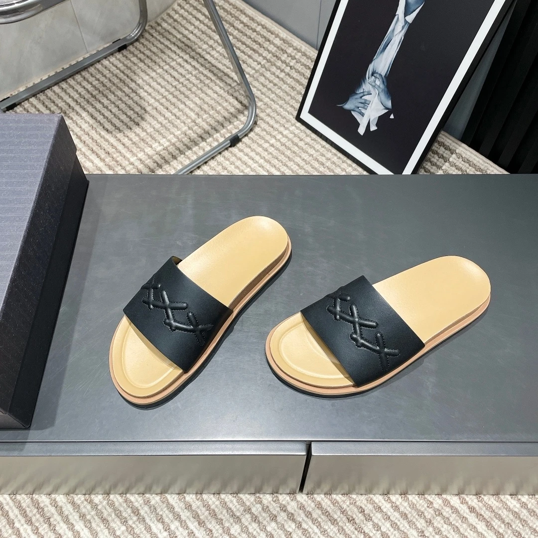

Handmade Leather Slippers Luxury Brand Men's Shoes Holiday Gifts Suede Beach Garden Casual Shoes Fashion House Slippers Sandals
