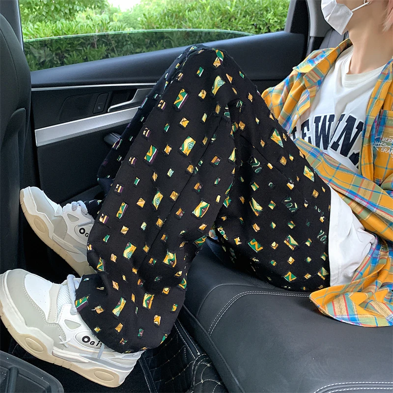Celana Panjang Gaya K-POP Musim Semi Musim Gugur Celana Kargo Pinggang Elastis Kasual Longgar Pria Kasual Baru Celana Cetak Jacquard Retro